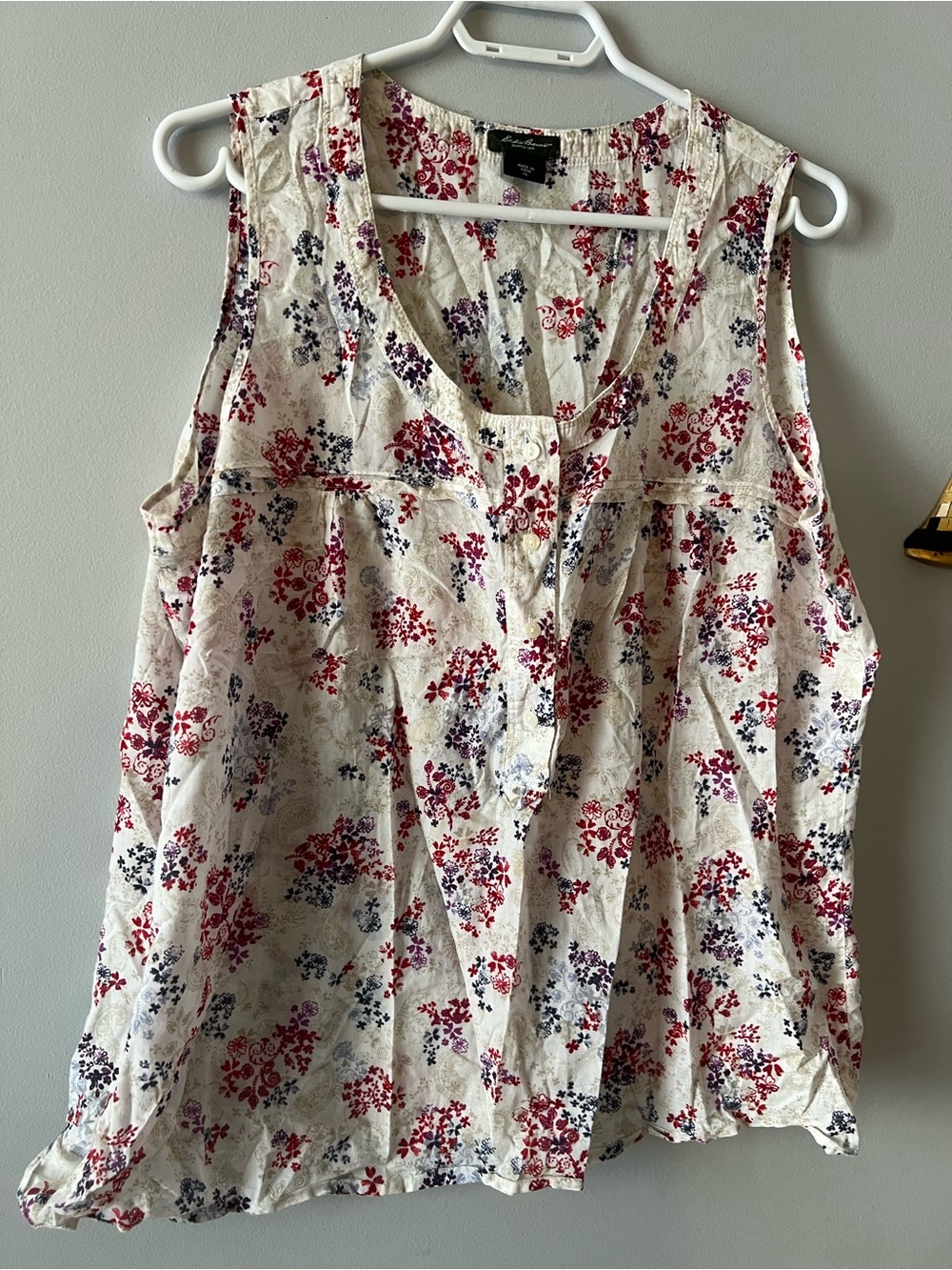 Eddie Bauer 100% cotton Cream Tank Top with Red & Purple Floral Print size XL